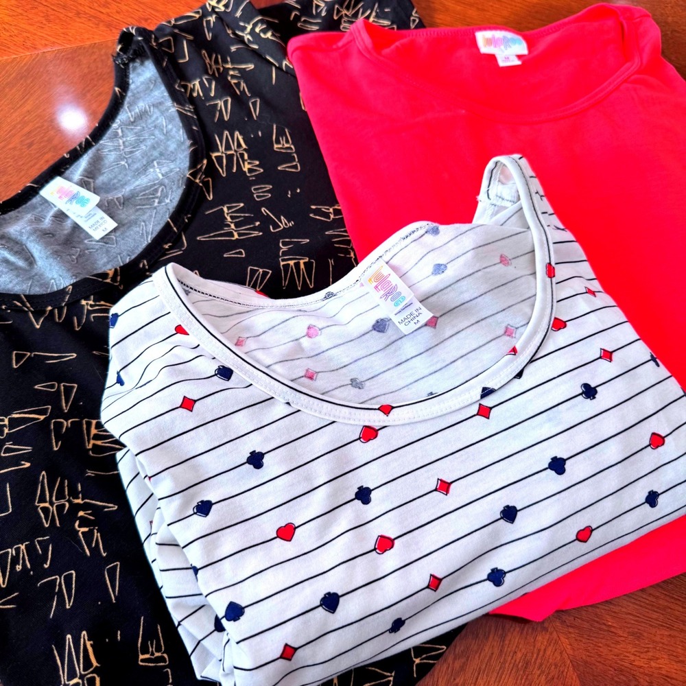 LuLaRoe Top Lot (3) Women's Size Medium Stretch Tees Mixed Prints Casual Bundle